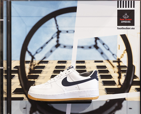 foot-locker-el-triangle-4