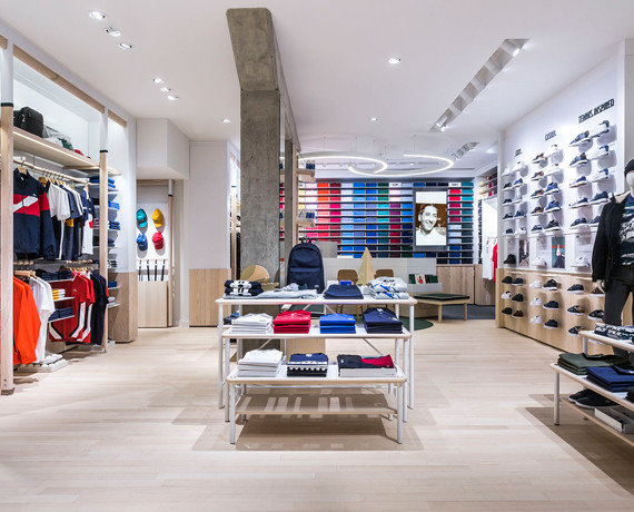 lacoste-tienda-el-triangle-3